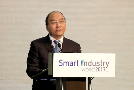 Thủ tướng Nguyễn Xuân Phúc phát biểu tại Hội thảo.