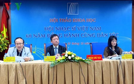 Hội thảo khoa học Hội Nhạc sĩ Việt Nam 60 năm đồng hành cùng dân tộc.
