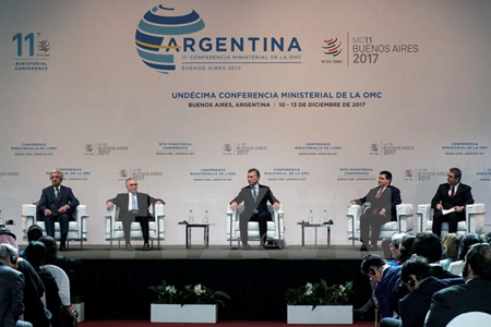 Tổng Giám đốc WTO Roberto Azevedo (phải) tại phiên khai mạc Hội nghị.