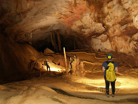 Vườn Quốc gia Phong Nha-Kẻ Bàng vừa phát hiện 58 hang động mới.