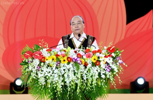 Thủ tướng phát biểu tại lễ khai mạc Festival văn hóa cồng chiêng Tây Nguyên 2018