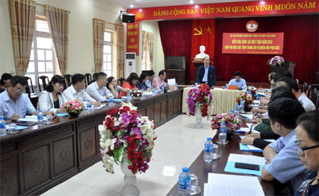 Đồng chí Ngô Sách Thực - Phó Chủ tịch Ủy ban Trung ương Mặt trận Tổ quốc Việt Nam phát biểu tại buổi làm việc.