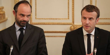 Tổng thống Emmanuel Macron (phải) và Thủ tướng douard Philippe.