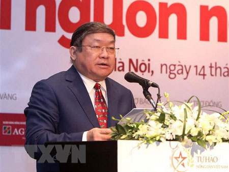 Ông Thào Xuân Sùng tái đắc cử Chủ tịch T.Ư Hội NDVN với 100% phiếu.