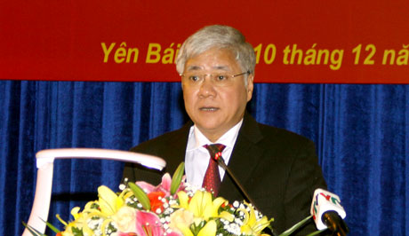 Đồng chí Đỗ Văn Chiến - Ủy viên Trung ương Đảng, Bộ trưởng, Chủ nhiệm Ủy ban Dân tộc phát biểu tại Hội nghị.