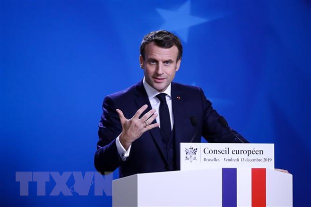 Tổng thống Pháp Emmanuel Macron phát biểu tại hội nghị ở Brussels, Bỉ, ngày 13/12.