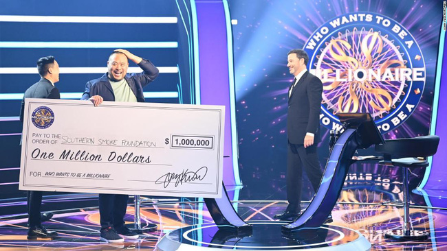 David Chang nhận giải thưởng 1 triệu USD trong gameshow Ai là triệu phú bản Mỹ