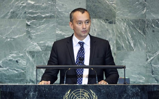 Nhà ngoại giao người Bulgaria Nickolay Mladenov.