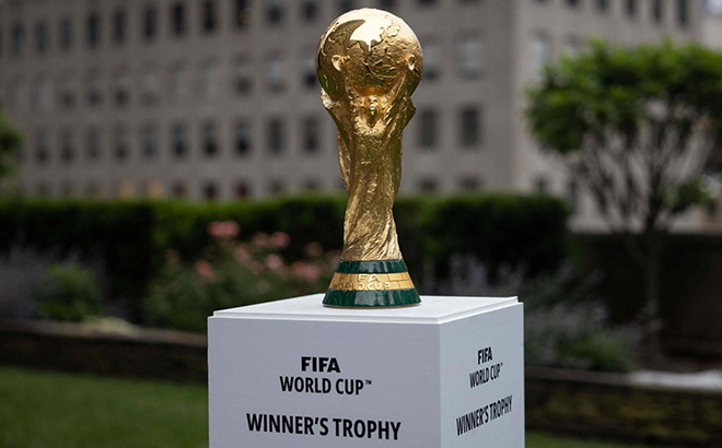 Cup vàng giành cho đội bóng vô địch World Cup.