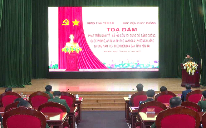 Quang cảnh buổi tọa đàm.