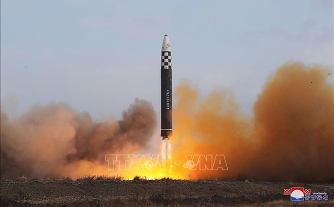 Vụ phóng tên lửa đạn đạo xuyên lục địa (ICBM) 