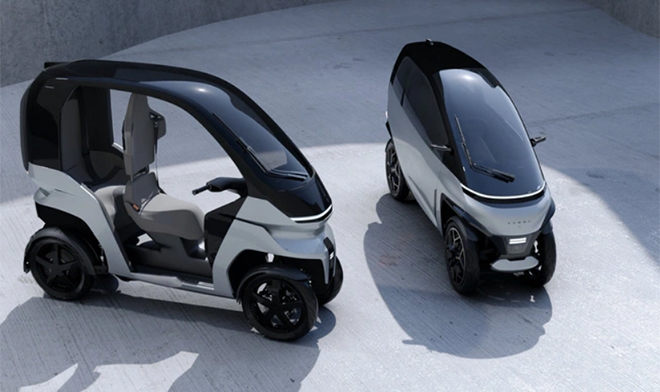 Chính xác hơn, các nhà thiết kế đã tập hợp các ưu thế của ô tô, xe máy, xe địa hình ATV và thậm chí cả xe tuktuk.