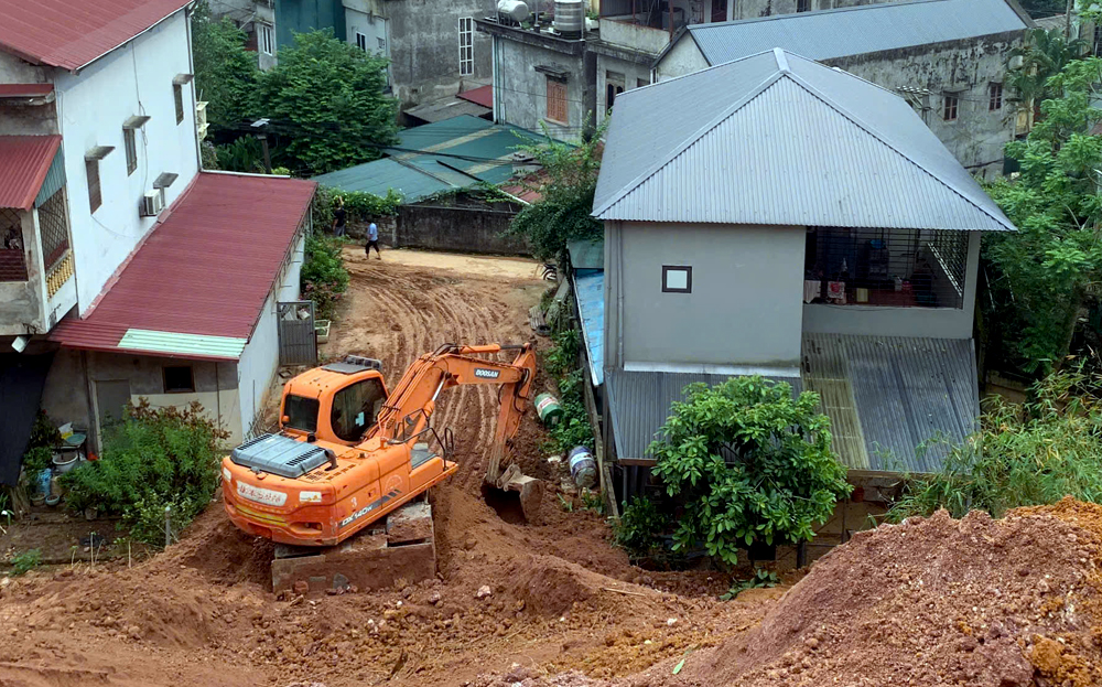 Thành phố Yên Bái yêu cầu hoàn thành cải tạo mặt bằng, xử lý sụt, sạt mái taluy trước ngày 31/12.