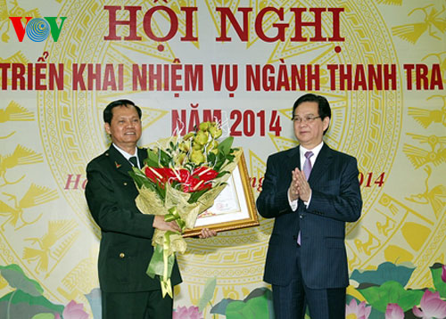 Thủ tướng Nguyễn Tấn Dũng chúc mừng kết quả của ngành Thanh tra trong năm 2013
