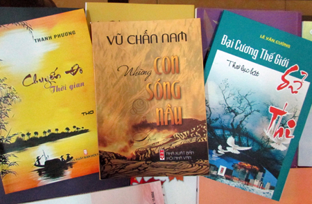 Những tập thơ xuất bản năm 2016 của các tác giả Yên Bái.
