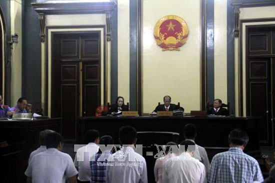 Tòa án nhân dân cấp cao tại TP Hồ Chí Minh xét xử phúc thẩm vụ Công ty VN Pharma “buôn lậu” thuốc chữa ung thư tháng 10/2017.