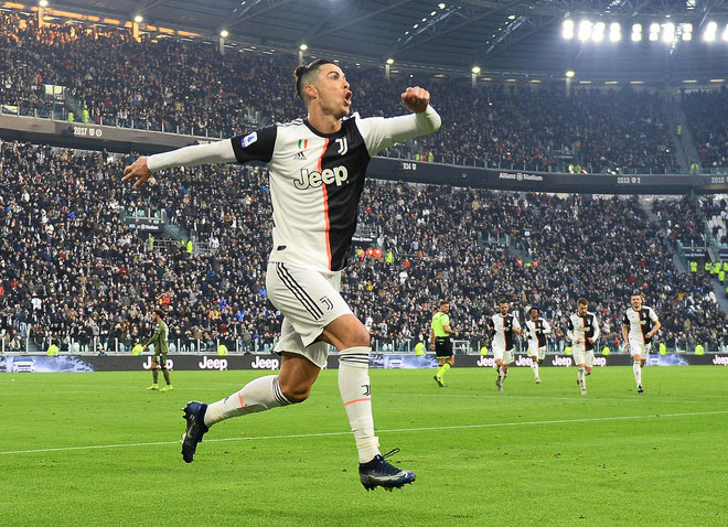 Ronaldo tỏa sáng trong trận đấu đầu tiên của Juventus ở thập kỷ mới.