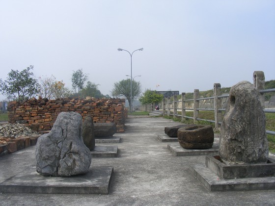 Một số hiện vật khai quật được tại Thành nhà Hồ