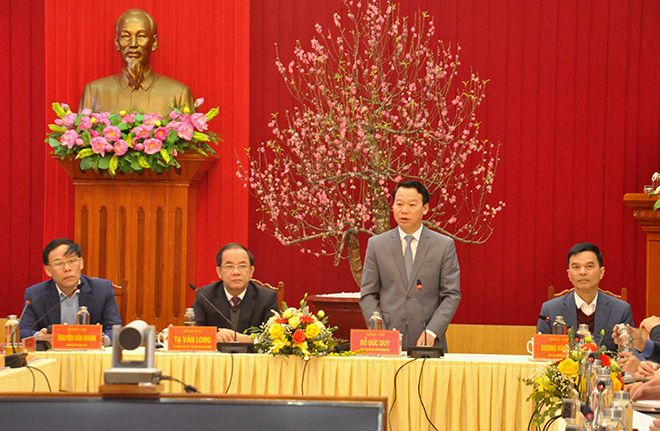 Chairman of the provincial People’s Committee Do Duc Duy is named head of the steering board on preventing and combating the acute respiratory disease caused by the new strain of coronavirus.