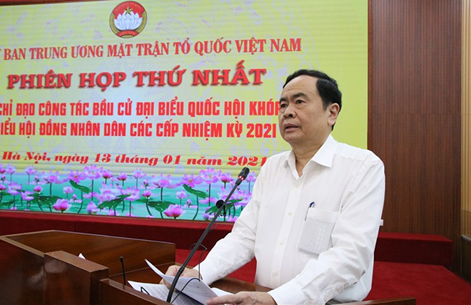 Ông Trần Thanh Mẫn phát biểu chỉ đạo tại phiên họp thứ nhất.
