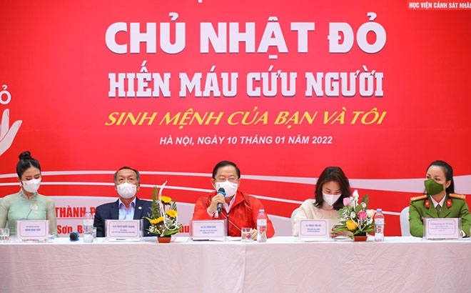 Ban Tổ chức họp báo thông tin về Chương trình hiến máu Chủ nhật Đỏ lần thứ XIV năm 2022