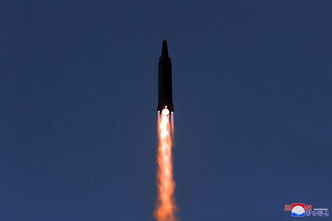 Triều Tiên thông báo thử nghiệm thành công tên lửa siêu thanh hôm 11/1.