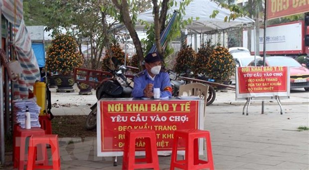 Một chốt phòng chống dịch bệnh phòng chống dịch COVID-19 tại thành phố Thanh Hóa. (Ảnh: TTXVN)
