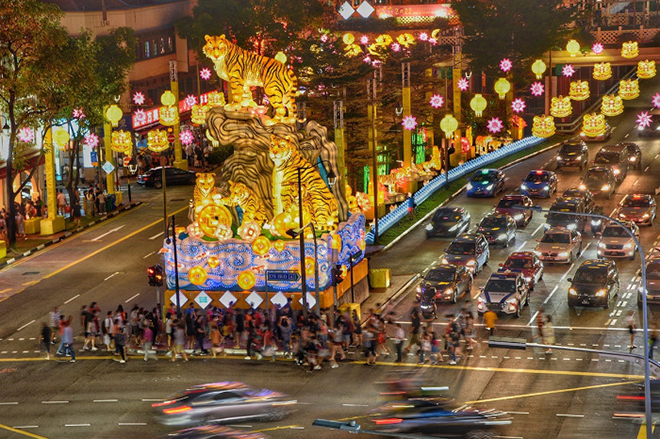 Tượng gia đình hổ tại Chinatown, Singapore. Ảnh - Straitstimes