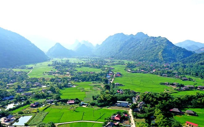 Lâm Thượng với những bản làng bình yên là lợi thế để phát triển du lịch cộng đồng.