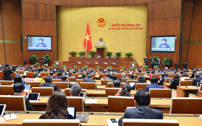 Chủ nhiệm Ủy ban Xã hội của Quốc hội Nguyễn Thúy Anh trình bày Báo cáo giải trình, tiếp thu, chỉnh lý dự thảo Luật Khám bệnh, chữa bệnh (sửa đổi) ngày 5/1