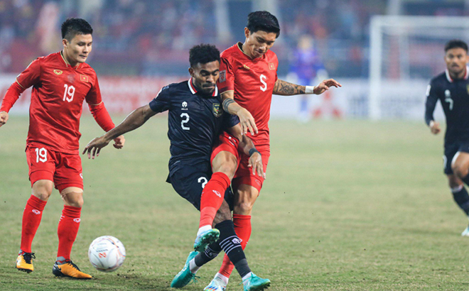 Tuyển Việt Nam trong trận bán kết lượt về với Indonesia.