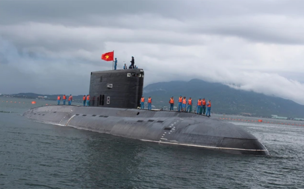 Tàu ngầm 182 - Hà Nội