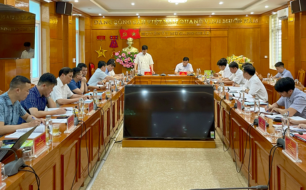 Ủy ban Kiểm tra Tỉnh ủy Yên Bái kiểm tra việc lãnh đạo, chỉ đạo, tổ chức thực hiện công tác xây dựng Đảng và hệ thống chính trị tại Đảng bộ huyện Mù Cang Chải.