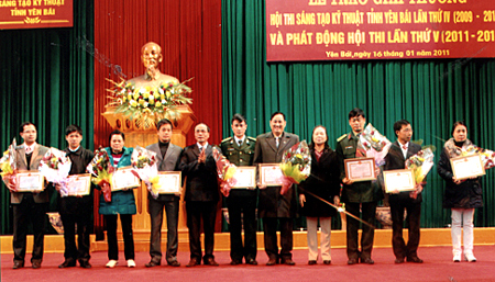 Hội thi Sáng tạo kỹ thuật tỉnh Yên Bái lần thứ IV đã thu hút đông đảo các tập thể và cá nhân tham gia.
