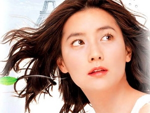 Nữ diễn viên nổi tiếng Lee Young Ae.