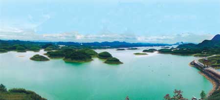 Khu du lịch hồ Thác Bà sẽ được phát triển thành khu du lịch quốc gia.