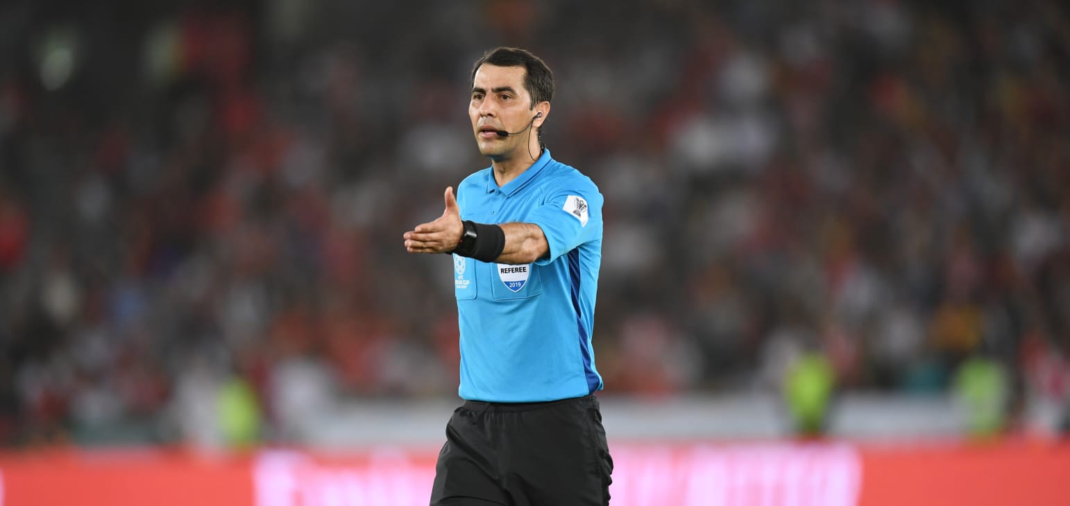 Trọng tài hàng đầu châu Á Ravshan Irmatov sẽ điều khiển trận chung kết Asian Cup 2019.