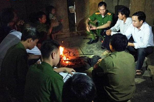 Lực lượng công an tỉnh Yên Bái tăng cường tuyên truyền, phổ biến pháp luật đến đồng bào vùng cao. Ảnh minh họa