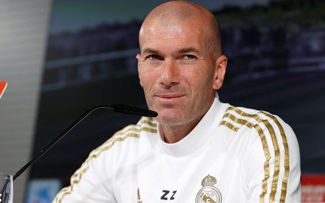 HLV  Zidane yêu cầu các học trò không được phép chủ quan