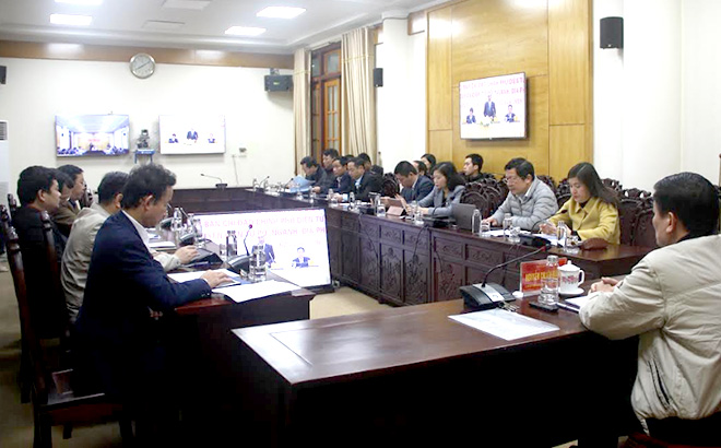 Ban Chỉ đạo xây dựng chính quyền điện tử tỉnh dự Hội nghị trực tuyến xây dựng chính quyền điện tử.