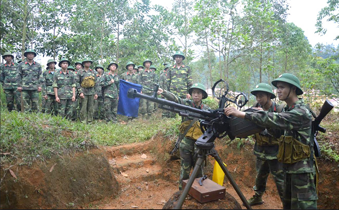 Huấn luyện QNDB năm 2019 ở trung đoàn 121 Bộ CHQS tỉnh Yên Bái