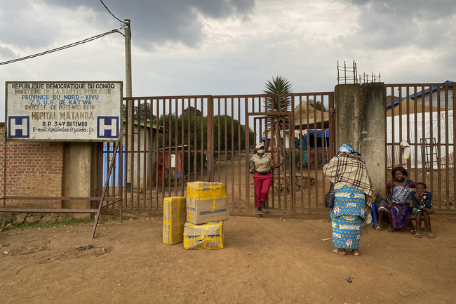 Guinea và CHDC Congo đã ghi nhận một số ổ dịch Ebola mới.