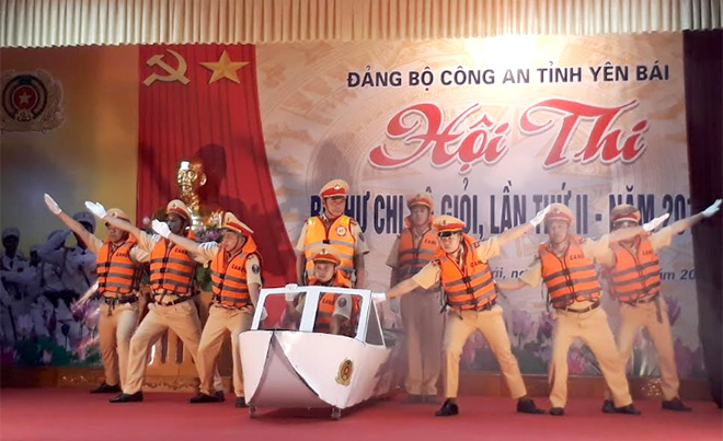 Hội thi Bí thư chi bộ giỏi do Đảng bộ Công an tỉnh tổ chức thu hút đông đảo cán bộ, chiến sĩ tham gia.