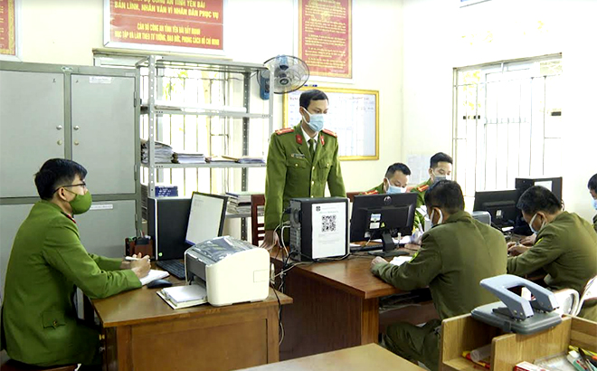 Công an xã Thượng Bằng La triển khai công tác đảm bảo an ninh trật tự trên địa bàn.