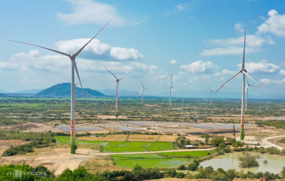 Dự án điện gió trên đất liền ở Ninh Thuận, vận hành thương mại trước 1/11/2021.