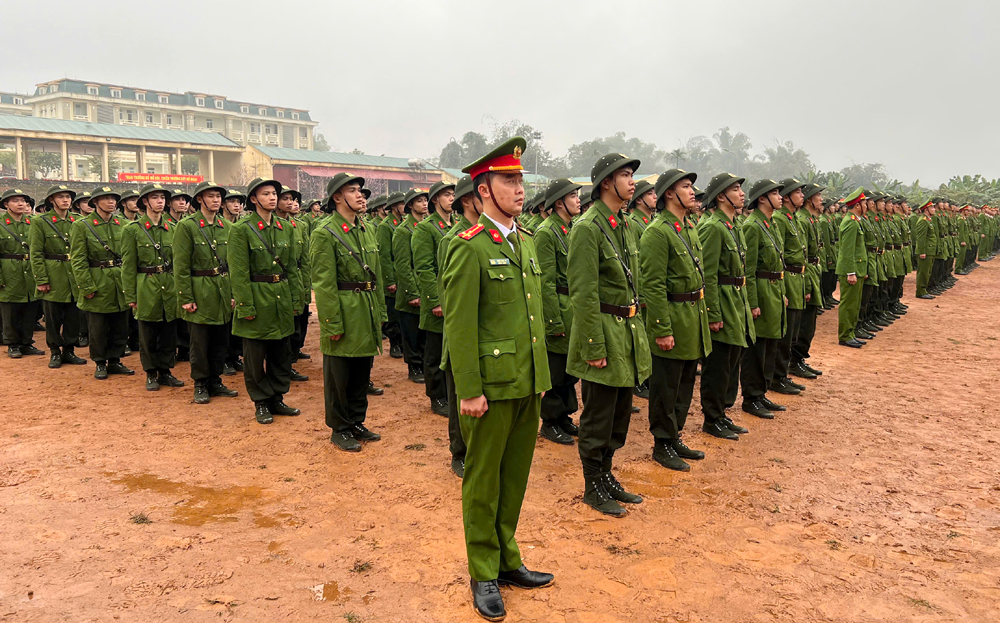 Các chiến sĩ tham gia Khóa huấn luyện Công an nghĩa vụ tại Yên Bái