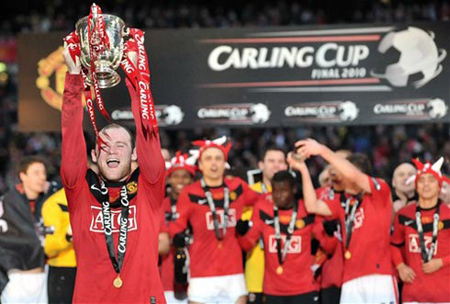 Cup Liên đoàn là danh hiệu đầu tiên cho Rooney và MU mùa này.