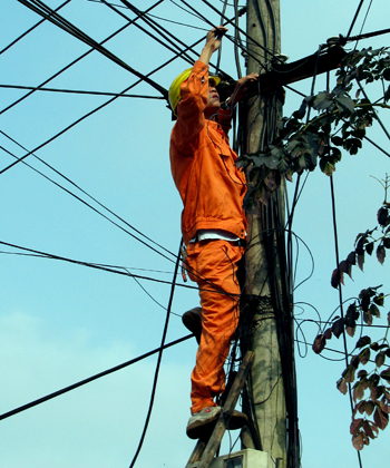 UBND huyện ban hành văn bản yêu cầu tiết kiệm điện.