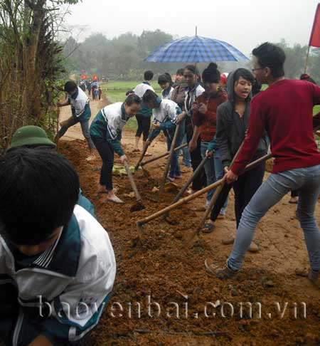 Toàn tỉnh hiện có 180 Đoàn cơ sở xã, phường, thị trấn; 316 Đoàn cơ sở, chi đoàn.