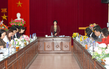 Đoàn giám sát làm việc với huyện Văn Yên.